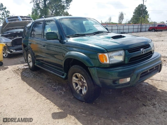 2001 Toyota 4Runner SR5 with VIN JT3GN86R310186434, listed as a IAAI auction lot 41955632 with 206,121 mi miles. Bid and sale history available at carsss.com. Image 1.