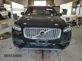 2018 Volvo XC90 Inscription z VIN YV4A22PL0J1323564, wystawiony jako Copart lot #55515825 z przebiegiem 60 535 mil mil oraz Szkoda całkowita • Salvage title. Historia ofert i sprzedaży dostępna na DreamBid. Obrazek 5.