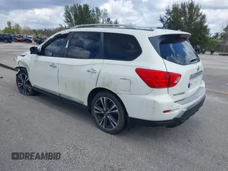2017 Nissan Pathfinder S with VIN 5N1DR2MN7HC648384, listed as a IAAI auction lot 41863779 with 72,710 mi miles. Bid and sale history available at carsss.com. Image 3.
