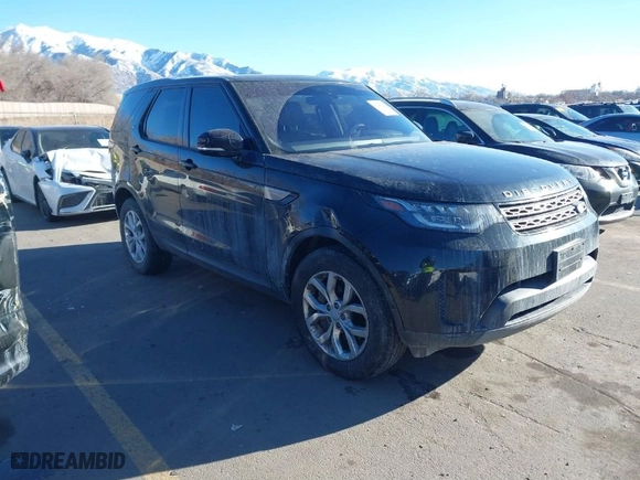 2020 Land Rover Discovery SE with VIN SALRG2RV7L2427268, listed as a IAAI auction lot 41282322 with 83,116 mi miles. Bid and sale history available at carsss.com. Image 1.