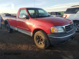 2000 Ford F-150 XL z VIN 1FTPF17L6YNA37670, wystawiony jako Copart lot #83479314 z przebiegiem 205 364 mil mil oraz Szkoda całkowita • Salvage title. Historia ofert i sprzedaży dostępna na DreamBid. Obrazek 4.