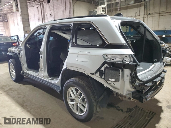 2024 Jeep Grand Cherokee Laredo with VIN 1C4RJHAG5RC179887, listed as a Copart auction lot 88121755 with Not provided miles and Salvage title. Bid and sale history available at DreamBid. Image 2.