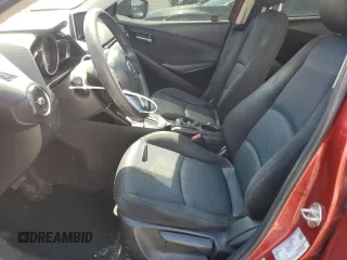 2016 Scion iA z VIN 3MYDLBZV3GY122064, wystawiony jako Copart lot #57616435 z przebiegiem 100 556 mil mil oraz Szkoda całkowita • Salvage title. Historia ofert i sprzedaży dostępna na DreamBid. Obrazek 7.