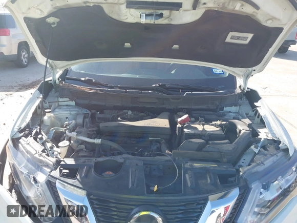2018 Nissan Rogue SV with VIN JN8AT2MT4JW487069, listed as a IAAI auction lot 41704570 with 98,360 mi miles and . Bid and sale history available at carsss.com. Image 10.