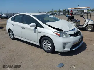 2014 Toyota Prius Plug-In with VIN JTDKN3DP0E3060885, listed as a IAAI auction lot 41959533 with 170,017 mi miles. Bid and sale history available at carsss.com. Image 1.