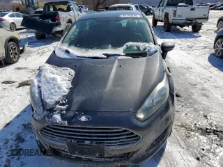 2018 Ford Fiesta SE with VIN 3FADP4EJ2JM112843, listed as a Copart auction lot 46143945 with 85,467 mi miles and Salvage Title. Bid and sale history available at DreamBid. Image 5.