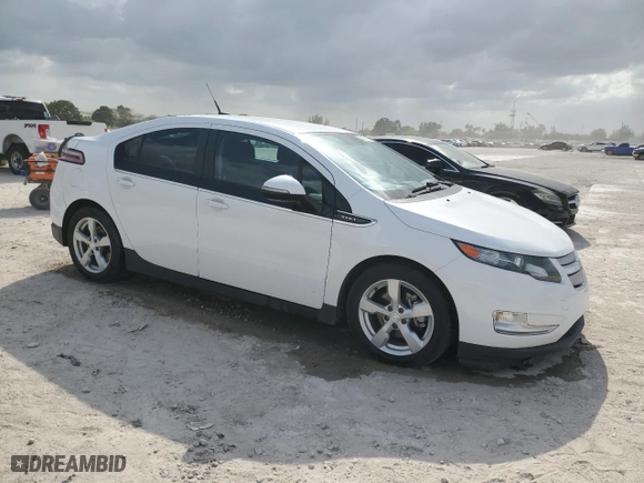 2014 Chevrolet Volt with VIN 1G1RA6E44EU151984, listed as a Copart auction lot 50891015 with 123,779 mi miles and Clean Title. Bid and sale history available at carsss.com. Image 4.