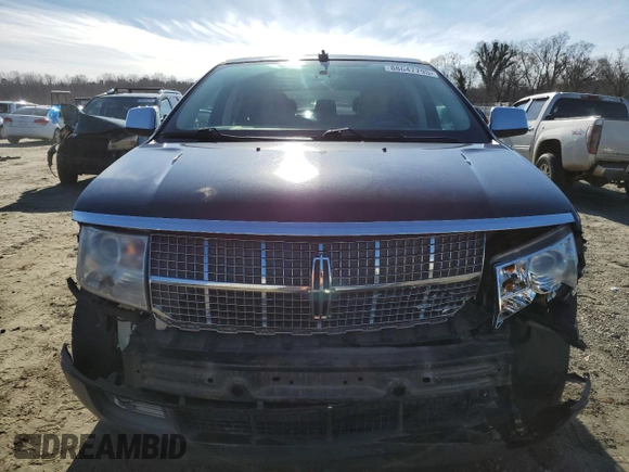 2010 Lincoln MKX with VIN 2LMDJ8JC2ABJ35213, listed as a Copart auction lot 88647795 with 178,367 mi miles and Salvage Title. Bid and sale history available at carsss.com. Image 5.