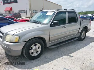 2003 Ford Explorer Sport Trac XLS с VIN 1FMZU77E23UA64779, выставлен на аукционе IAAI как лот 42241409 с пробегом 212 608 миль миль и . История ставок и продаж доступна на DreamBid. Изображение 2.