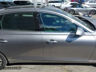 2021 Genesis G80 2.5T with VIN KMTGB4SC2MU047585, listed as a IAAI auction lot 41752100 with 41,140 mi miles. Bid and sale history available at carsss.com. Image 14.