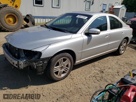 2008 Volvo S60 2.5T with VIN YV1RS592982681305, listed as a Copart auction lot 68937234 with 0 mi miles and Salvage Title. Bid and sale history available at carsss.com. Image 1.