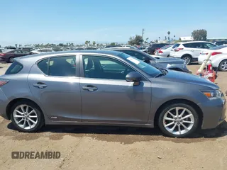 2013 Lexus CT 200h Hybrid with VIN JTHKD5BH6D2147686, listed as a IAAI auction lot 42117110 with 143,450 mi miles. Bid and sale history available at carsss.com. Image 13.