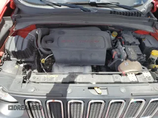 2017 Jeep Renegade Latitude with VIN ZACCJABB6HPF75773, listed as a Copart auction lot 54577855 with 50,425 mi miles and Salvage Title. Bid and sale history available at carsss.com. Image 12.
