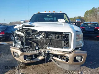 2012 Ford F-250 XL z VIN 1FT7W2BT4CEC74924, wystawiony jako IAAI lot #41634343 z przebiegiem 266 069 mil mil oraz . Historia ofert i sprzedaży dostępna na DreamBid. Obrazek 12.