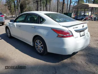 2014 Nissan Altima S with VIN 1N4AL3AP8EN383811, listed as a IAAI auction lot 41897220 with 109,839 mi miles and . Bid and sale history available at DreamBid. Image 3.