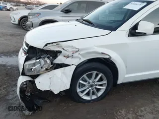 2018 Dodge Journey SXT with VIN 3C4PDCBG4JT514453, listed as a IAAI auction lot 41406727 with 121,235 mi miles. Bid and sale history available at carsss.com. Image 6.