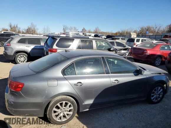 2013 Volkswagen Jetta SE with VIN 3VWDX7AJ9DM428906, listed as a Copart auction lot 46055434 with 175,004 mi miles and Non repairable. Bid and sale history available at DreamBid. Image 3.