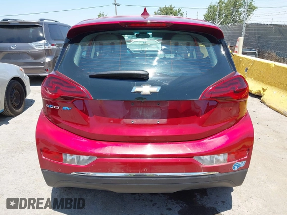 2017 Chevrolet Bolt EV LT z VIN 1G1FW6S08H4182035, wystawiony jako IAAI lot #42733486 z przebiegiem 54 476 mil mil oraz . Historia ofert i sprzedaży dostępna na DreamBid. Obrazek 17.
