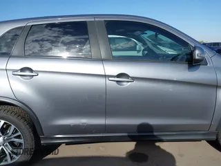2018 Mitsubishi Outlander ES z VIN JA4AP3AU7JZ001723, wystawiony jako IAAI lot #41945205 z przebiegiem 112 570 mil mil oraz . Historia ofert i sprzedaży dostępna na DreamBid. Obrazek 14.