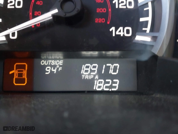 2011 Honda Ridgeline RTL with VIN 5FPYK1F50BB001442, listed as a IAAI auction lot 42023615 with 189,170 mi miles. Bid and sale history available at carsss.com. Image 15.