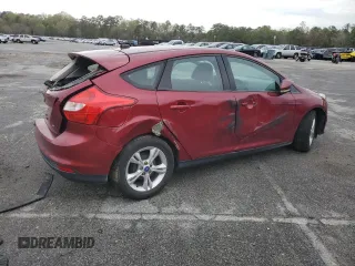 2013 Ford Focus SE with VIN 1FADP3K29DL184457, listed as a Copart auction lot 49895955 with 118,027 mi miles and Salvage Title. Bid and sale history available at carsss.com. Image 3.