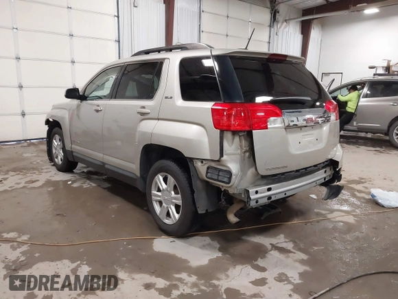 2015 GMC Terrain SLE with VIN 2GKALREK4F6379485, listed as a IAAI auction lot 41605133 with 203,048 mi miles. Bid and sale history available at carsss.com. Image 3.