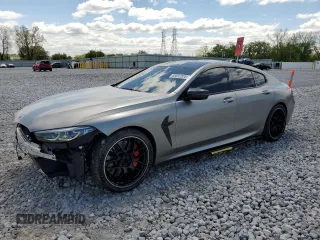 2020 BMW M8 z VIN WBSGV0C03LCE23018, wystawiony jako Copart lot #55832525 z przebiegiem 60 703 mil mil oraz Szkoda całkowita • Salvage title. Historia ofert i sprzedaży dostępna na DreamBid. Obrazek 1.