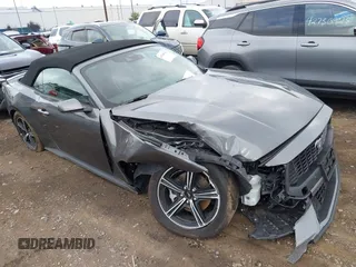 2025 Ford Mustang EcoBoost z VIN 1FAGP8UH7S5110855, wystawiony jako IAAI lot #42766643 z przebiegiem 8 227 mil mil oraz . Historia ofert i sprzedaży dostępna na DreamBid. Obrazek 1.