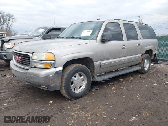 2002 GMC Yukon XL SLT with VIN 3GKFK16Z72G344251, listed as a IAAI auction lot 41644337 with 196,118 mi miles. Bid and sale history available at carsss.com. Image 17.