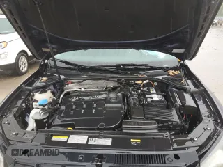 2015 Volkswagen Passat SE with VIN 1VWBV7A34FC061724, listed as a Copart auction lot 57807895 with 101,621 mi miles and Salvage title. Bid and sale history available at DreamBid. Image 11.