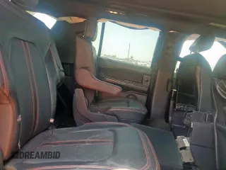 2022 Ford Expedition Limited z VIN 1FMJU2AT6NEA35712, wystawiony jako Copart lot #60910605 z przebiegiem 82 931 mil mil oraz Szkoda całkowita • Salvage title. Historia ofert i sprzedaży dostępna na DreamBid. Obrazek 11.
