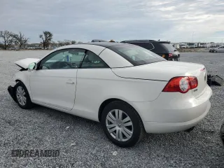 2008 Volkswagen Eos Turbo z VIN WVWBA71F88V039175, wystawiony jako Copart lot #88579725 z przebiegiem 89 414 mil mil oraz Szkoda całkowita • Salvage title. Historia ofert i sprzedaży dostępna na DreamBid. Obrazek 2.