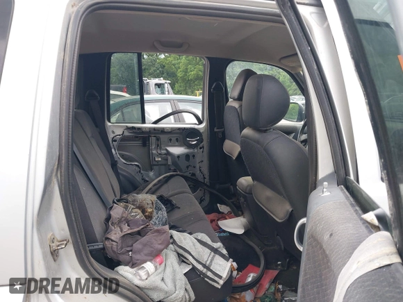 2002 Jeep Liberty Limited with VIN 1J4GL58K42W232295, listed as a IAAI auction lot 42617908 with 215,611 mi miles and . Bid and sale history available at DreamBid. Image 8.