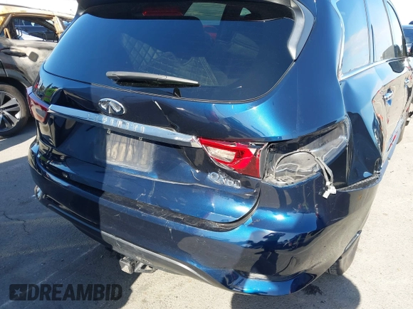 2019 Infiniti QX60 LUXE with VIN 5N1DL0MN9KC559199, listed as a IAAI auction lot 41931773 with 111,569 mi miles. Bid and sale history available at carsss.com. Image 18.