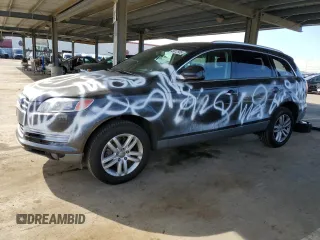 2007 Audi Q7 with VIN WA1AV74L77D067937, listed as a Copart auction lot 49912935 with 107,637 mi miles and Salvage title. Bid and sale history available at DreamBid. Image 1.