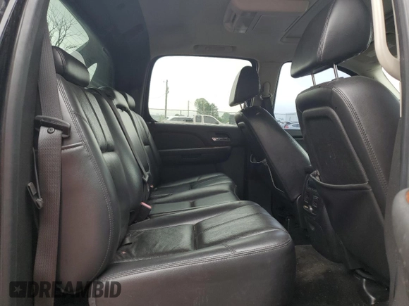 2008 Chevrolet Avalanche LTZ with VIN 3GNFK12328G105235, listed as a Copart auction lot 56678465 with 160,447 mi miles and Salvage title. Bid and sale history available at DreamBid. Image 10.