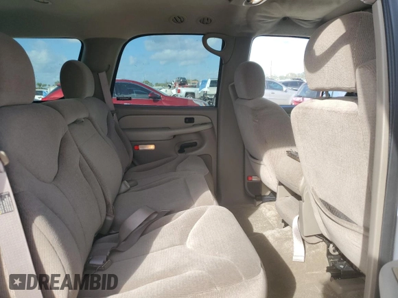 2002 GMC Yukon SLT with VIN 1GKEC13V12R196673, listed as a Copart auction lot 44921005 with 217,403 mi miles and Salvage Title. Bid and sale history available at carsss.com. Image 11.