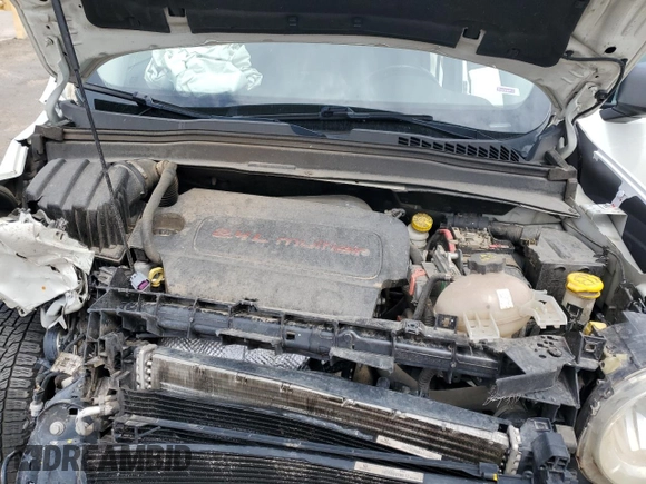 2016 Jeep Renegade Trailhawk with VIN ZACCJBCTXGPD68217, listed as a Copart auction lot 60871725 with 127,177 mi miles and Salvage title. Bid and sale history available at DreamBid. Image 12.