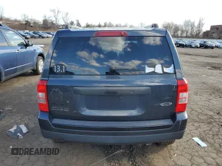 2015 Jeep Patriot Altitude z VIN 1C4NJRBB2FD348583, wystawiony jako Copart lot #50099155 z przebiegiem 174 720 mil mil oraz Czysty tytuł • Clean title. Historia ofert i sprzedaży dostępna na DreamBid. Obrazek 6.