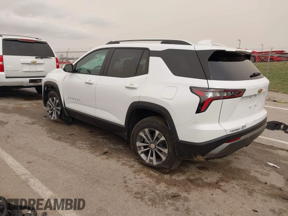 2025 Chevrolet Equinox FWD LT with VIN 3GNAXHEG2SL197920, listed as a IAAI auction lot 41825848 with 1,636 mi miles and . Bid and sale history available at DreamBid. Image 3.