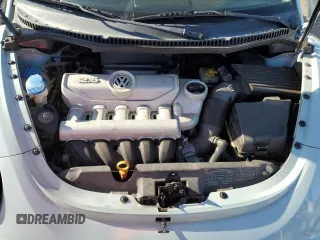 2010 Volkswagen New Beetle Coupe with VIN 3VWRG3AGXAM036824, listed as a Copart auction lot 49136755 with 72,442 mi miles and Salvage Title. Bid and sale history available at carsss.com. Image 11.