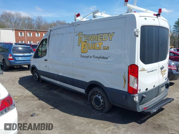 2015 Ford Transit Cargo z VIN 1FTNR2CM8FKB24259, wystawiony jako IAAI lot #42084952 z przebiegiem 124 520 mil mil oraz . Historia ofert i sprzedaży dostępna na DreamBid. Obrazek 6.