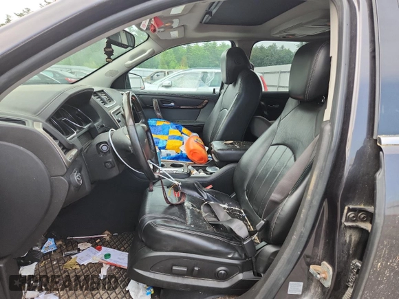 2013 GMC Acadia Denali z VIN 1GKKVTKD8DJ127434, wystawiony jako Copart lot #60221395 z przebiegiem 224 663 mil mil oraz Czysty tytuł • Clean title. Historia ofert i sprzedaży dostępna na DreamBid. Obrazek 7.