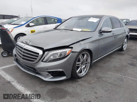 2015 Mercedes-Benz S-Class S 550 with VIN WDDUG8CB6FA185219, listed as a IAAI auction lot 42032135 with 104,346 mi miles. Bid and sale history available at carsss.com. Image 17.