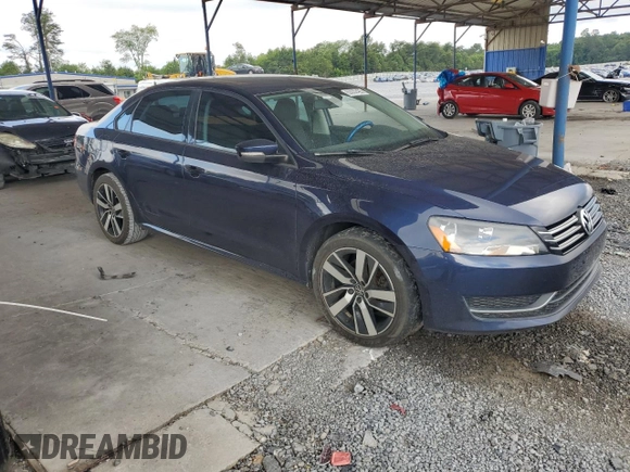 2015 Volkswagen Passat Limited Edition с VIN 1VWAT7A36FC041542, выставлен на аукционе Copart как лот 63032425 с пробегом 171 650 миль миль и Списание • Salvage title. История ставок и продаж доступна на DreamBid. Изображение 4.