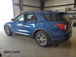 2022 Ford Explorer XLT with VIN 1FMSK7DHXNGC09512, listed as a Copart auction lot 53540175 with 32,614 mi miles and Salvage title. Bid and sale history available at DreamBid. Image 2.