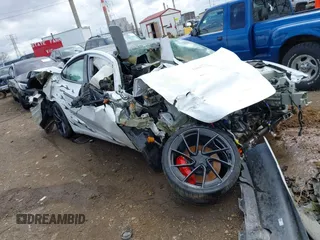 2024 Tesla Model 3 Performance z VIN 5YJ3E1ETXRF820656, wystawiony jako IAAI lot #42084717 z przebiegiem Nie podano mil oraz . Historia ofert i sprzedaży dostępna na DreamBid. Obrazek 1.