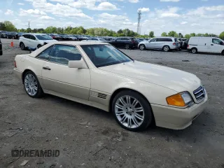 1990 Mercedes-Benz 300 with VIN WDBFA61E7LF005166, listed as a Copart auction lot 54270635 with 137,378 mi miles and Clean Title. Bid and sale history available at DreamBid. Image 4.
