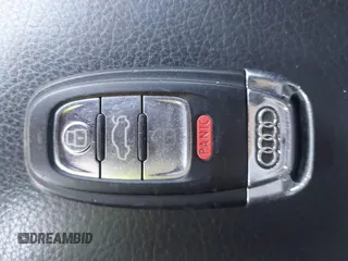 2013 Audi A4 Premium Plus z VIN WAUEFAFL1DN035745, wystawiony jako IAAI lot #42521876 z przebiegiem 117 238 mil mil oraz . Historia ofert i sprzedaży dostępna na DreamBid. Obrazek 11.