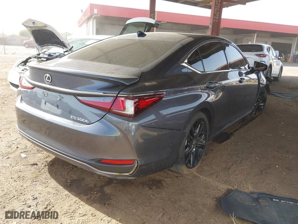 2023 Lexus ES with VIN 58ABA1C13PU028110, listed as a IAAI auction lot 41691624 with 28,108 mi miles. Bid and sale history available at carsss.com. Image 4.